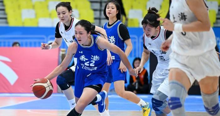 （粤港澳全运会）场内较量场外交心 香港女篮冀在切磋中成长