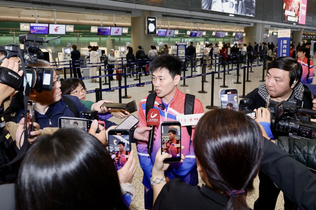 现场 | 上海代表团出征全运，高磊：这就是很多人的奥运会