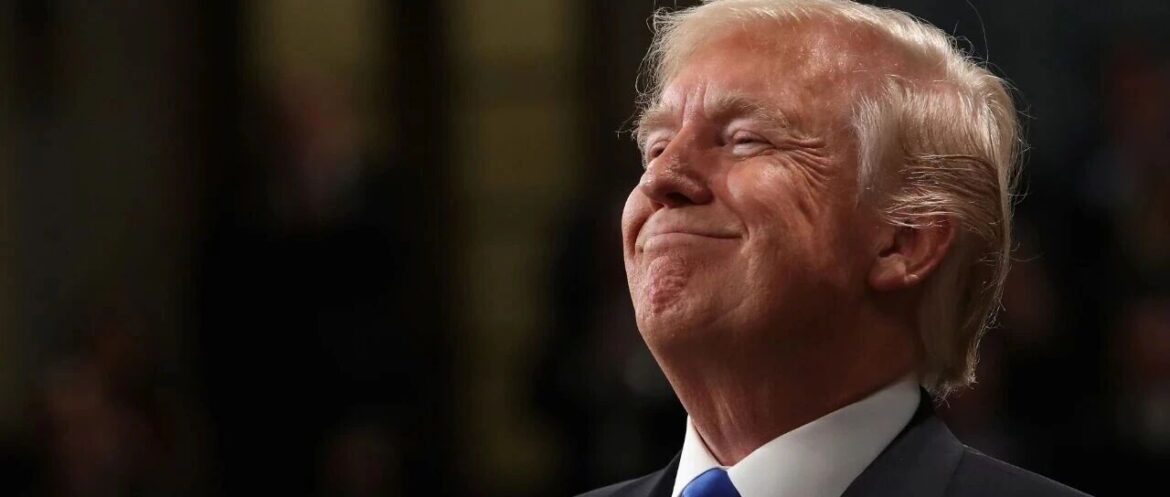 死对头要走了，特朗普开心坏了