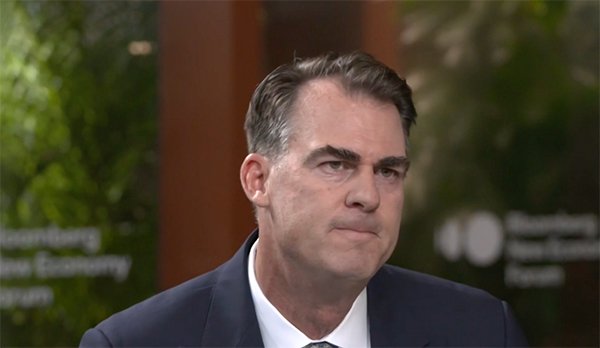 美国俄克拉荷马州长大放厥词：“不太愿意”欢迎中企投资