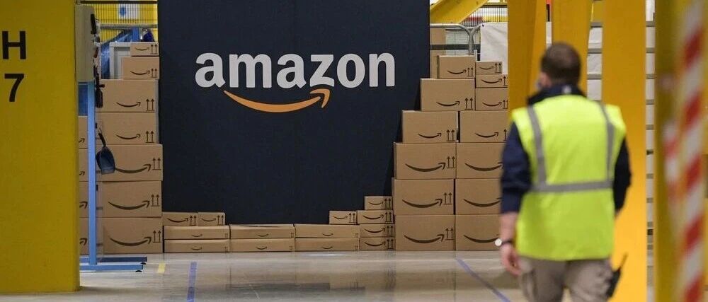 “官僚主义”缠身的亚马逊，开始被多面夹击
