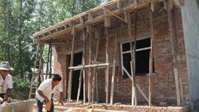 大家发现没有，现在农村盖的房子，最大的功劳就是用来办葬礼