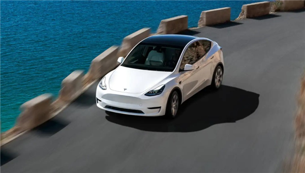 特斯拉股价逆市狂涨：市值一夜飙升3400亿 超中国上市车企总和