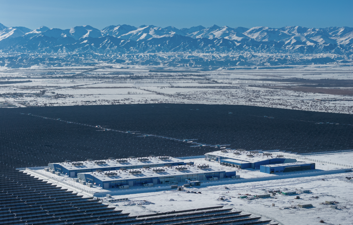 我国规模最大全钒液流电池储能电站全容量投产运行